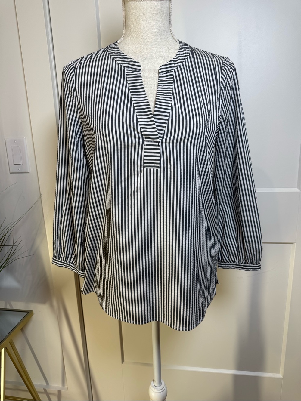Vineyard Vines black & White Striped Popover Blouse XS Coastal Preppy 3/4 Sleeve